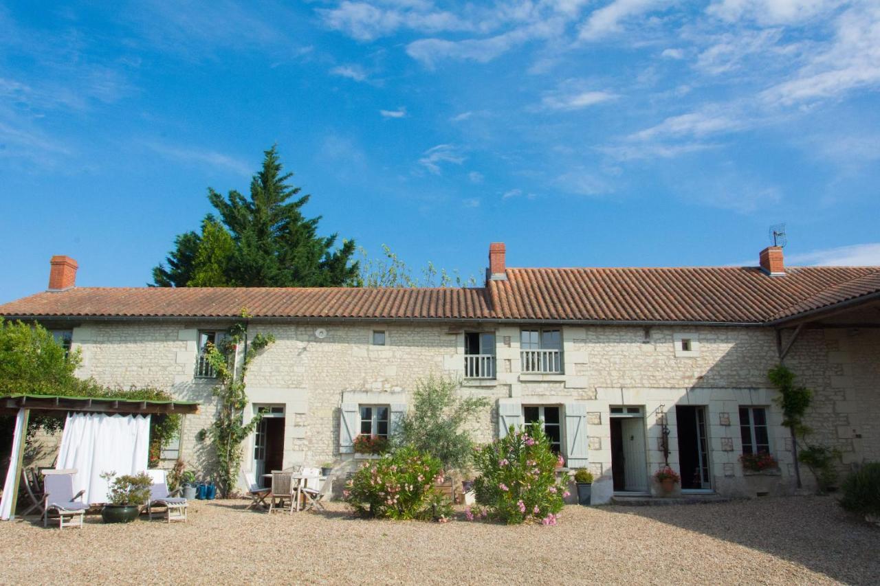 Le Clos Des Fayes Berthegon Zewnętrze zdjęcie